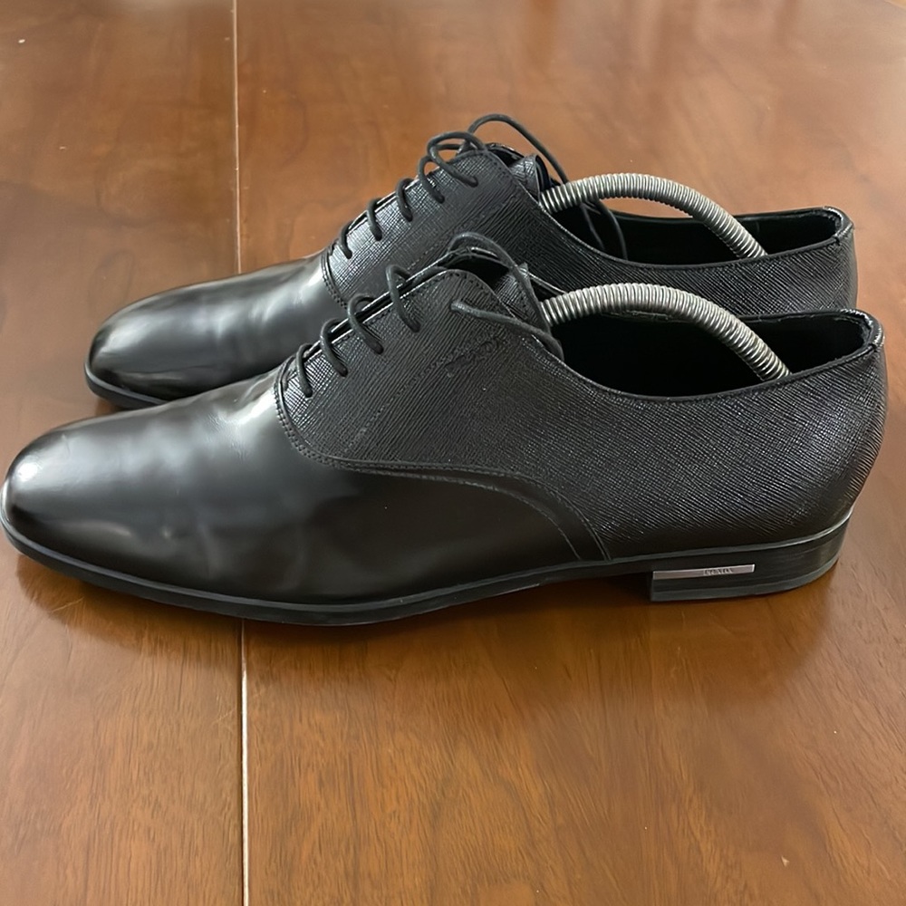 Prada Men’s Dress Shoes, Black Size 9 (42) - Picture 2 of 3